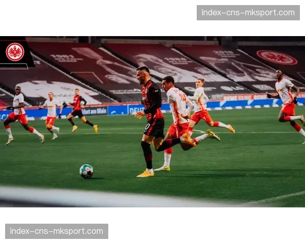 法兰克福vs沃尔夫斯堡：两队均擅长定位球设计，首个死球破门概率受关注